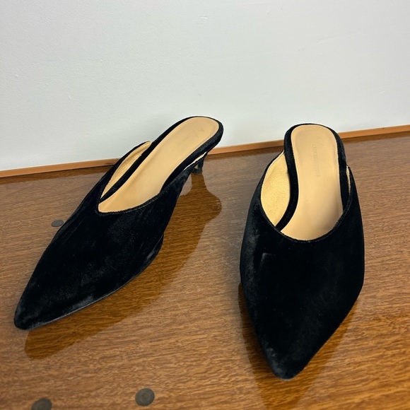 Anthropologie Elegant Velvet Black Women's Mules Size 39 Made in Spain - Picture 1 of 15